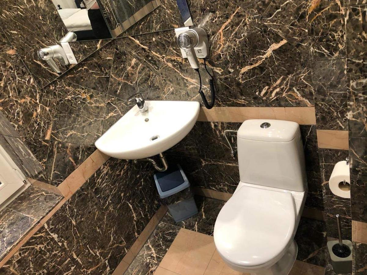 Hotel Tara Kielce Eksteriør bilde