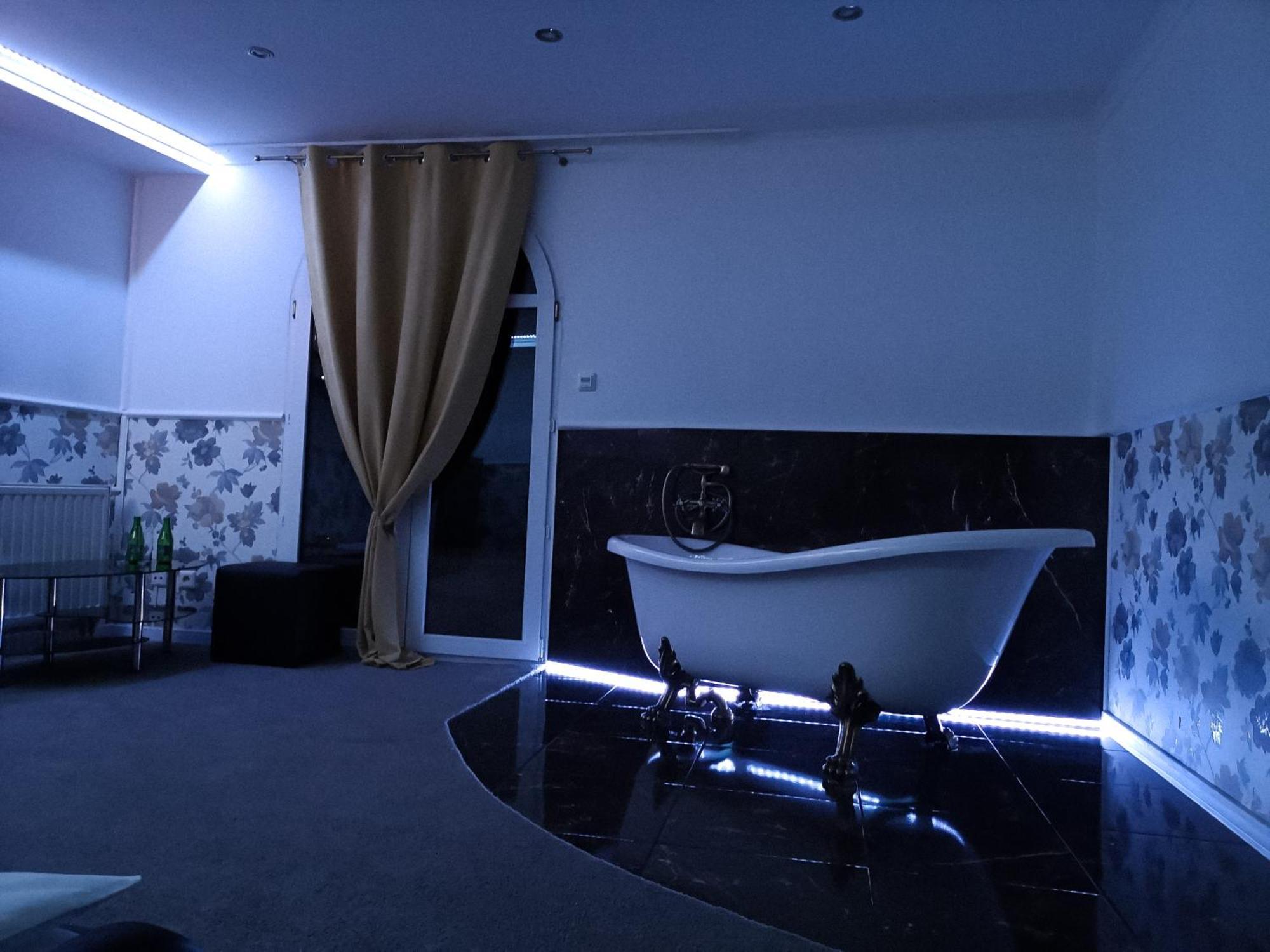 Hotel Tara Kielce Eksteriør bilde